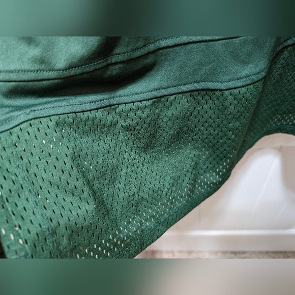 Womens Green Bay Packers Women's Athena Icon Raglan V-Neck T-Shirt By Fanatics - Picture 6 of 10